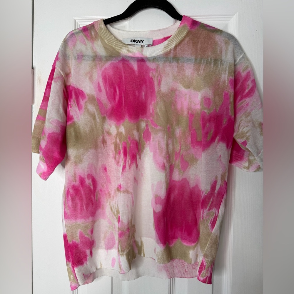 EUC DKNY Watercolor Short Sleeve Tee